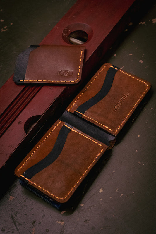 How to Choose the Best Leather Wallet (Full Grain vs Genuine Leather Explained)