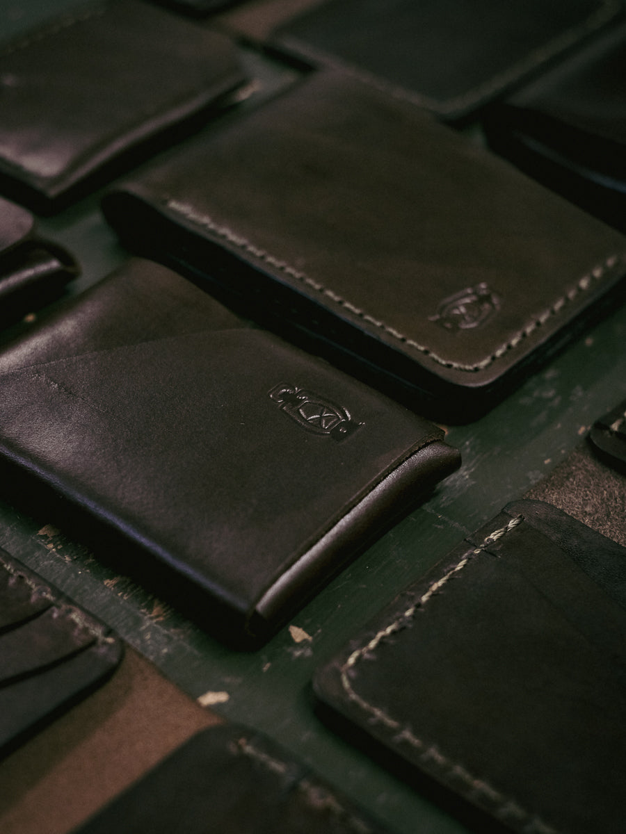 Why Leather Thickness Matters in a Quality Wallet