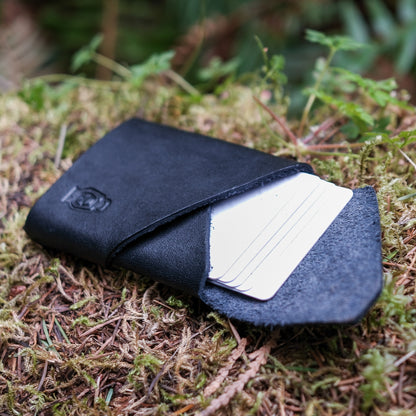 black edwin full grain veg tan minimalist stitchless leather wallet made in usa
