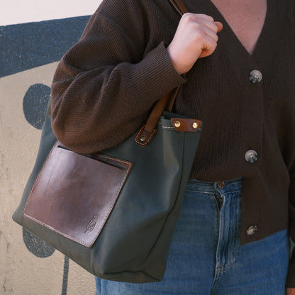 Claudia Tote