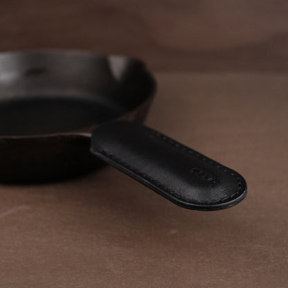 Cast Iron Mitten