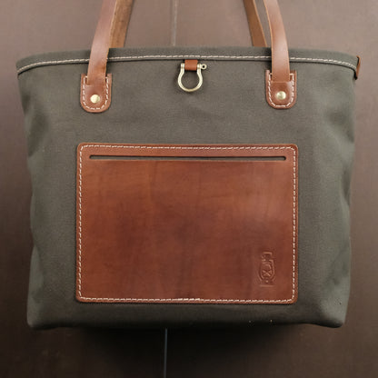 Claudia Tote