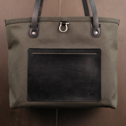 Claudia Tote